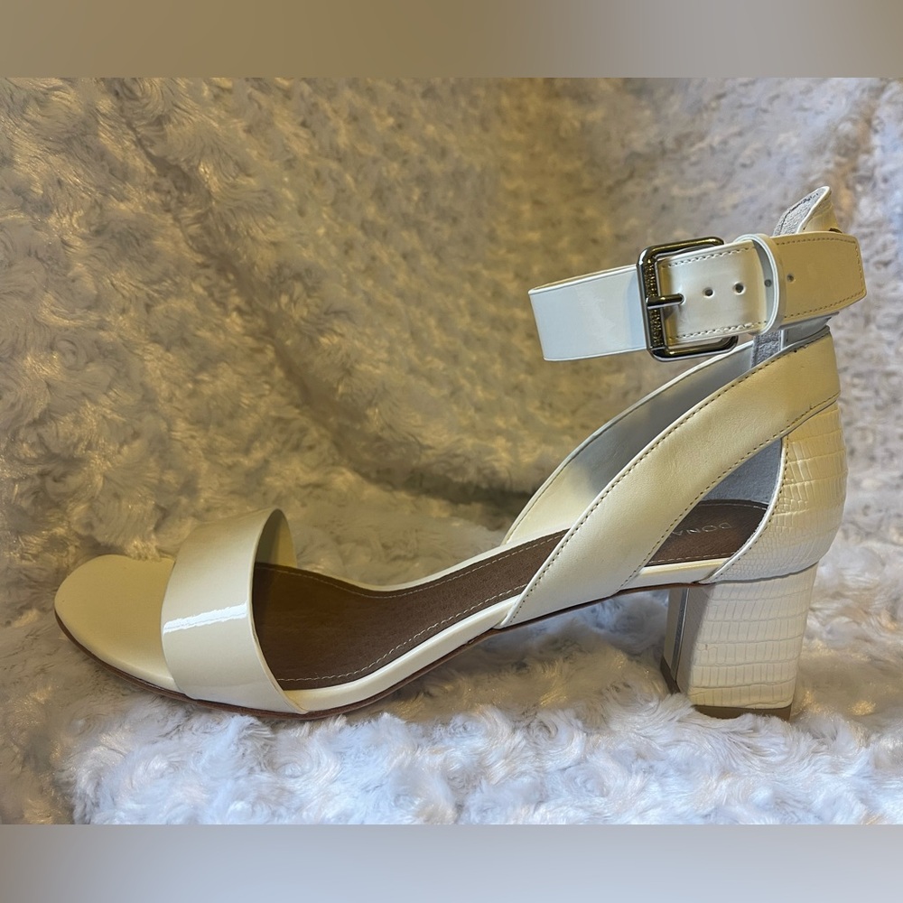 Donald J Pliner Farah Sandals White Patent/White Calf 11M